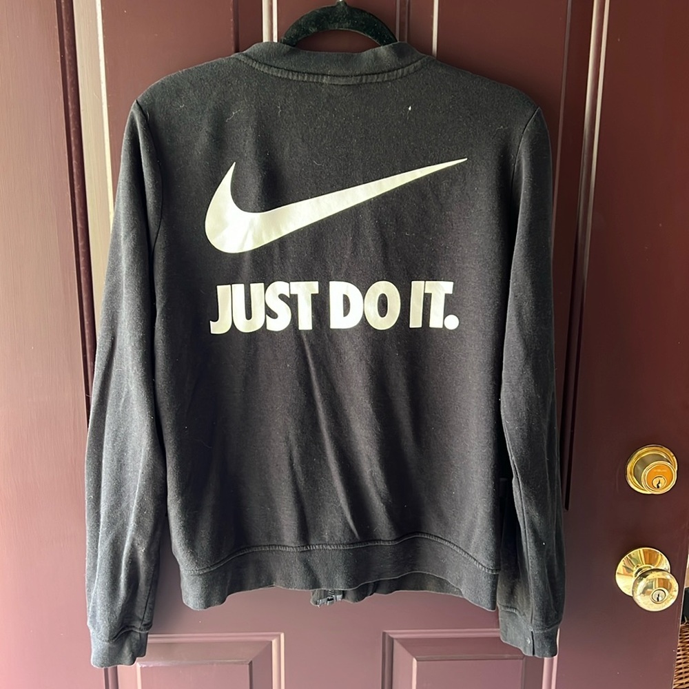 Nike Zip-Up Sweatshirt
